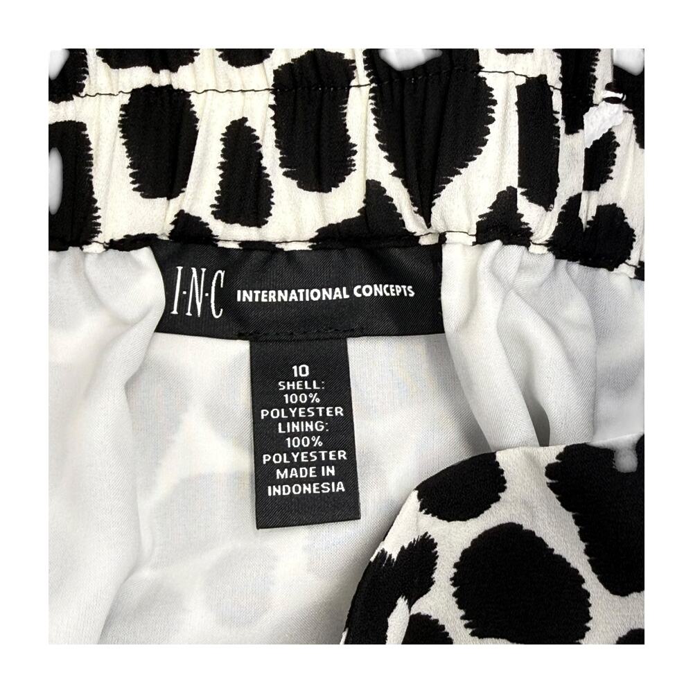 INC International Concepts Skirt Size 10 Black White Animal Print Lined - Picture 2 of 8